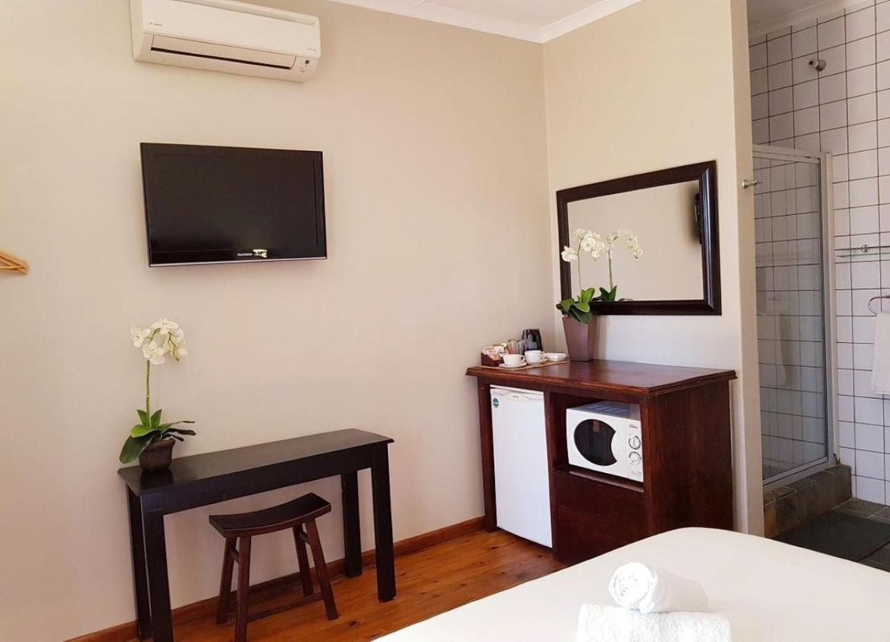 Aloes Guest House 62 On Meintjies Middelburg  Экстерьер фото