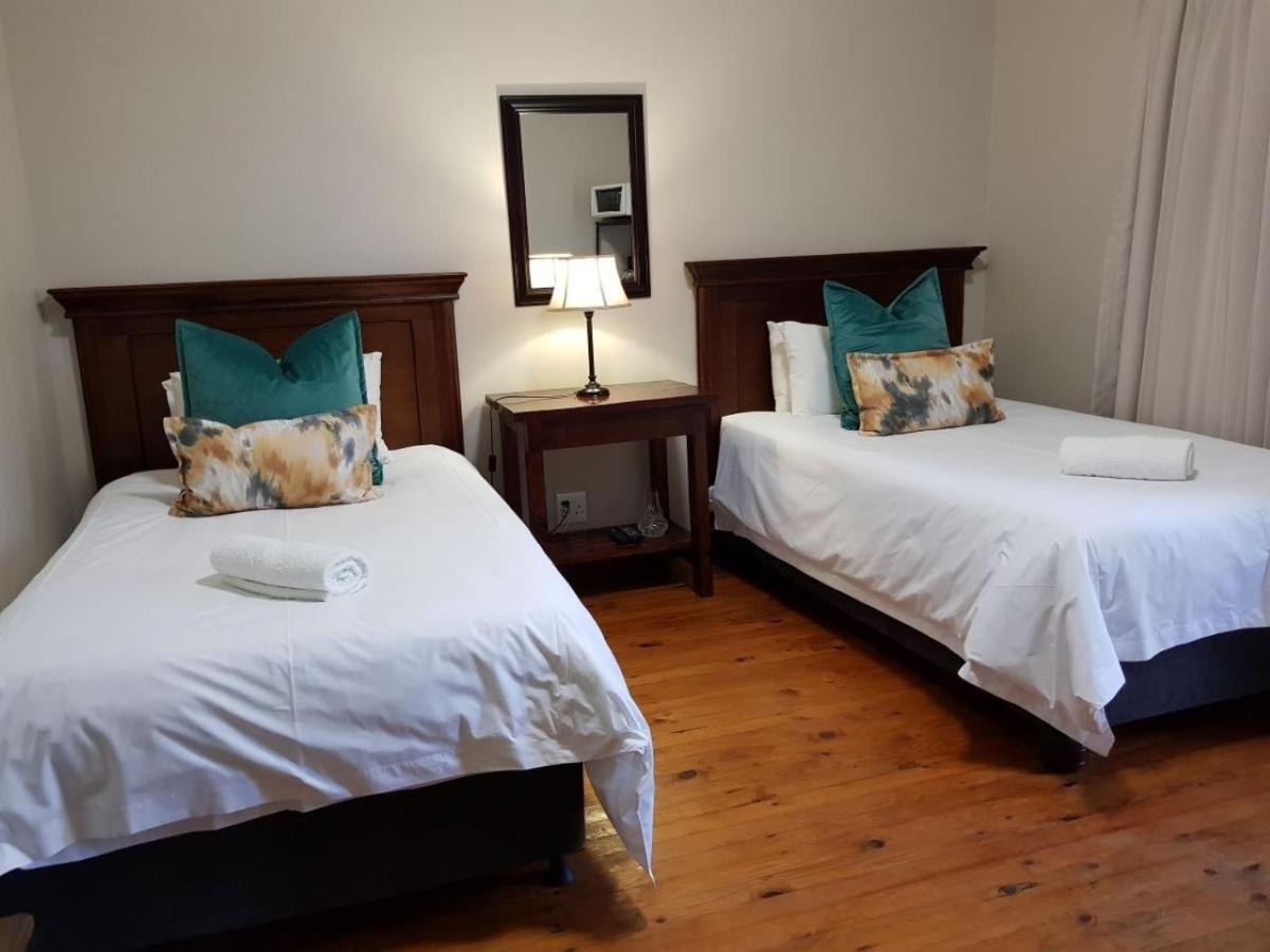 Aloes Guest House 62 On Meintjies Middelburg  Экстерьер фото