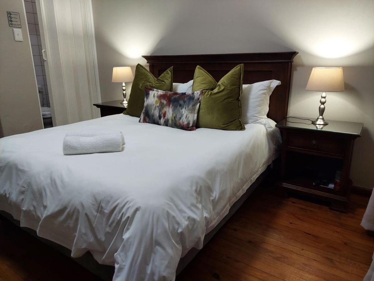 Aloes Guest House 62 On Meintjies Middelburg  Экстерьер фото