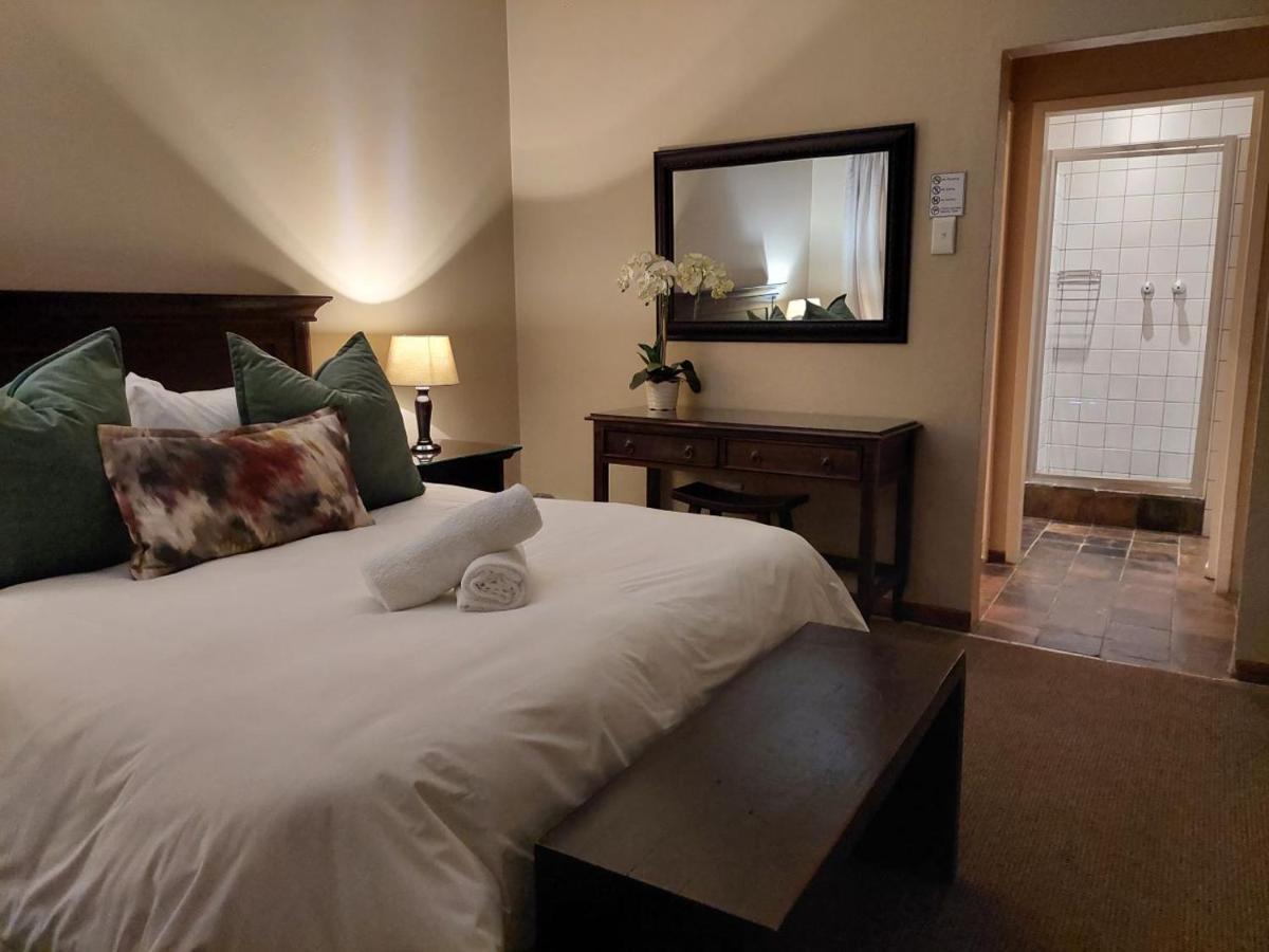 Aloes Guest House 62 On Meintjies Middelburg  Экстерьер фото