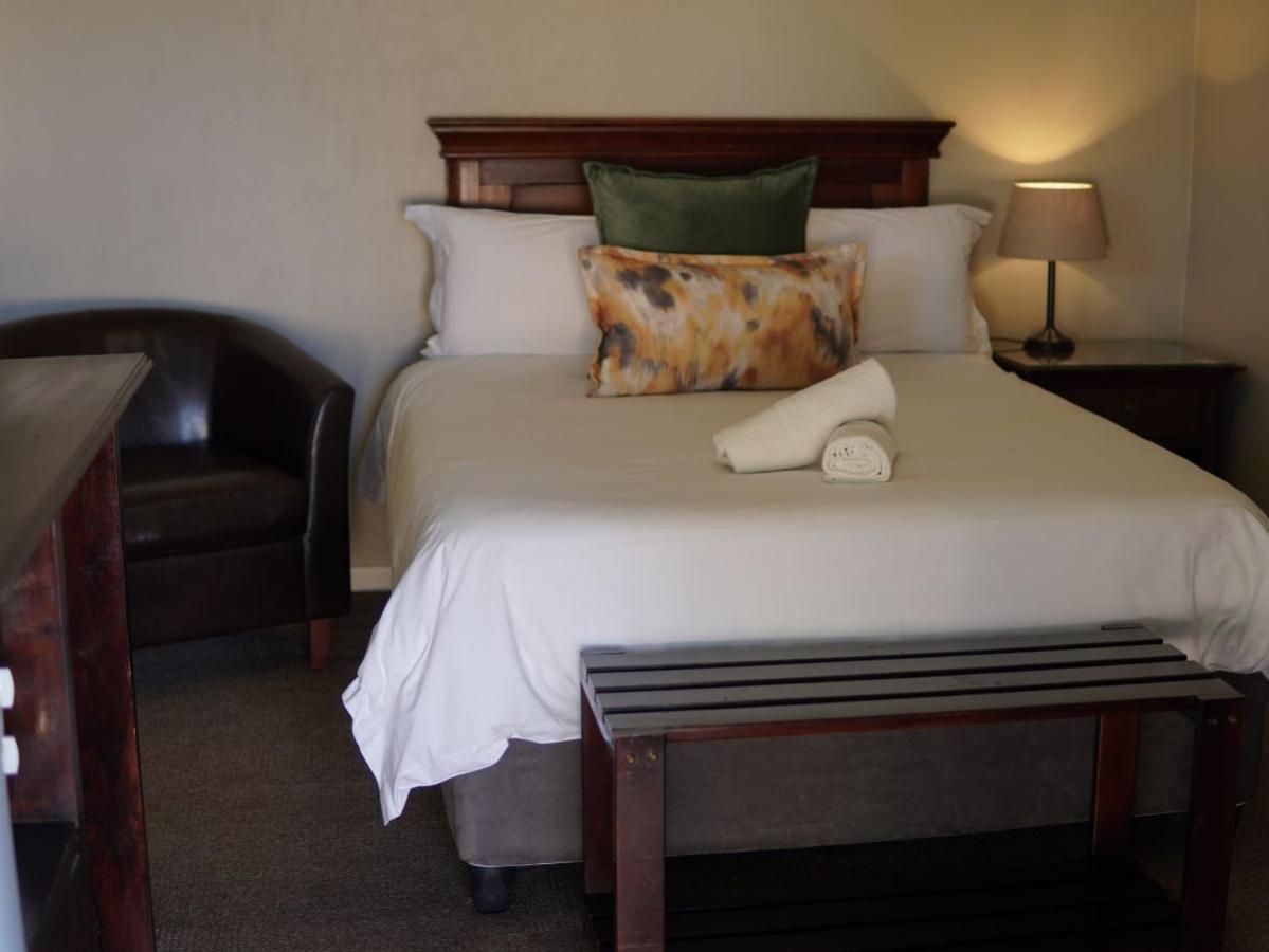 Aloes Guest House 62 On Meintjies Middelburg  Экстерьер фото