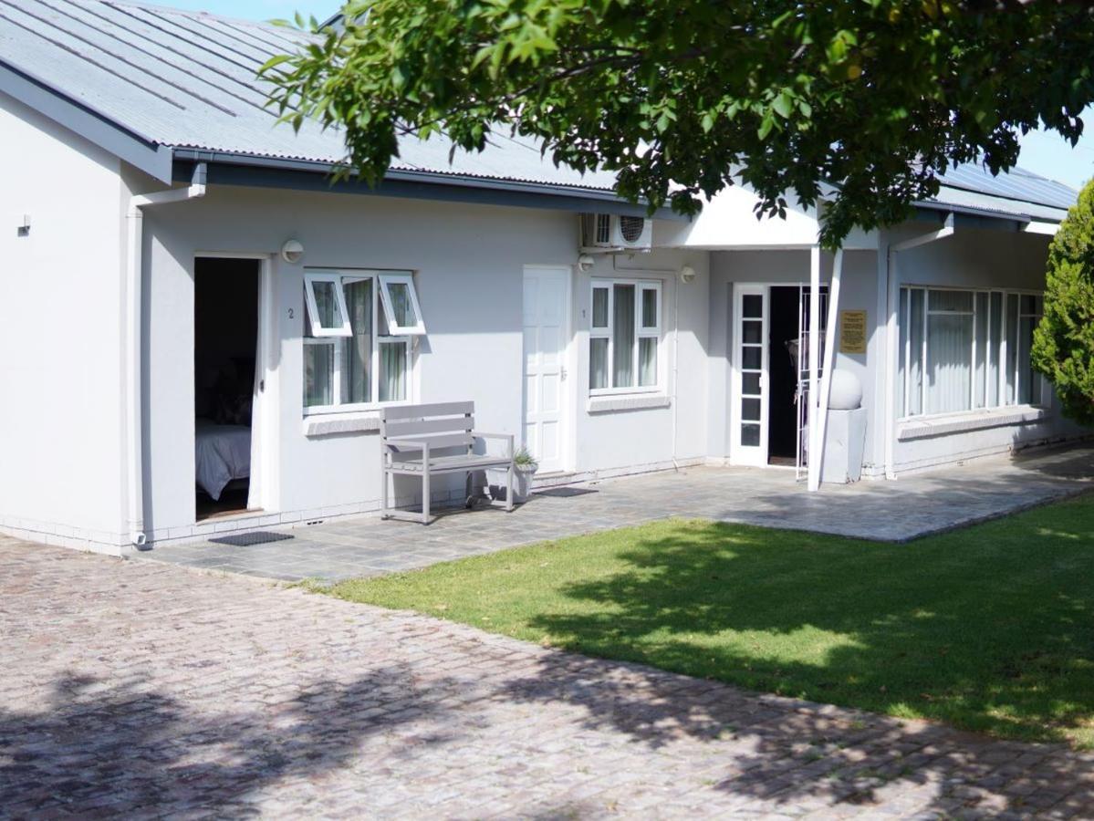 Aloes Guest House 62 On Meintjies Middelburg  Экстерьер фото